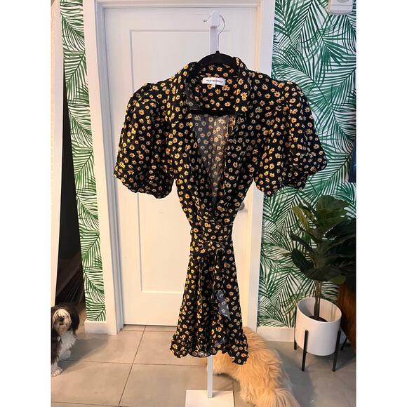 WeWoreWhat Women's Black Yellow Puff Sleeve Floral Wrap Mini Dress Size Medium - Picture 6 of 15